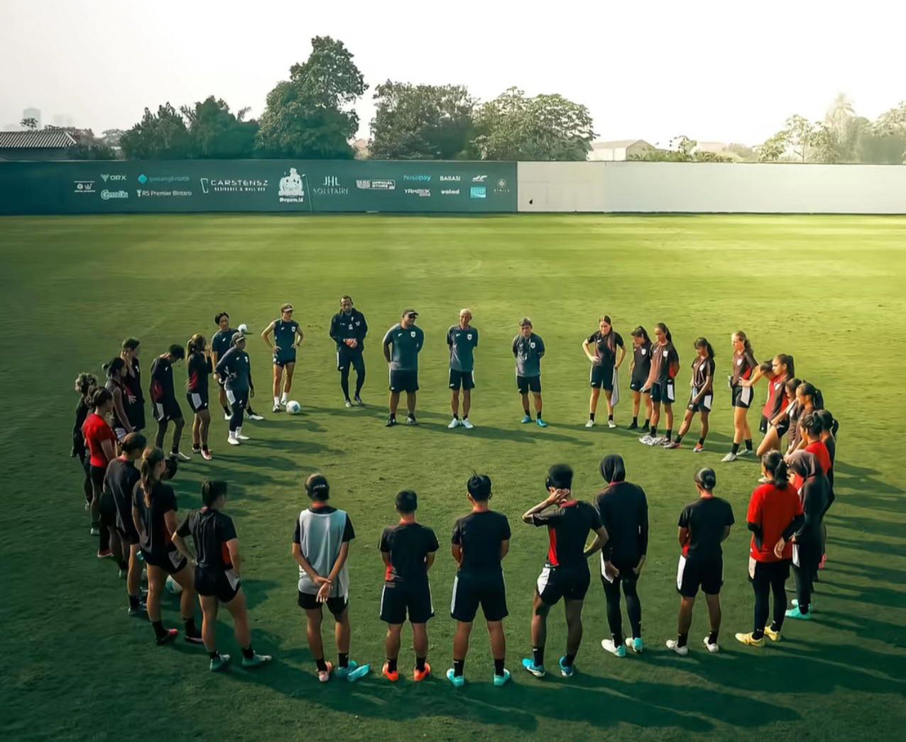 Prepear Indonesia-women soccer team